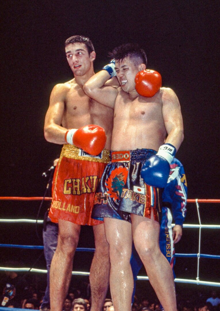 佐竹雅昭を破って優勝を果たしたアーツ　©Susumu Nagao