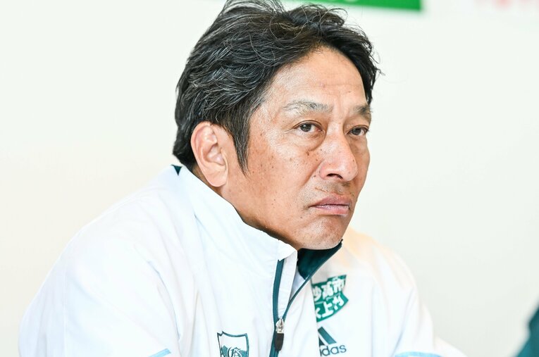 女子駅伝チームの創設を発表した青学大の原晋監督。会見では女子陸上界の現状への危機感を口にした ／ photograph by Nanae Suzuki