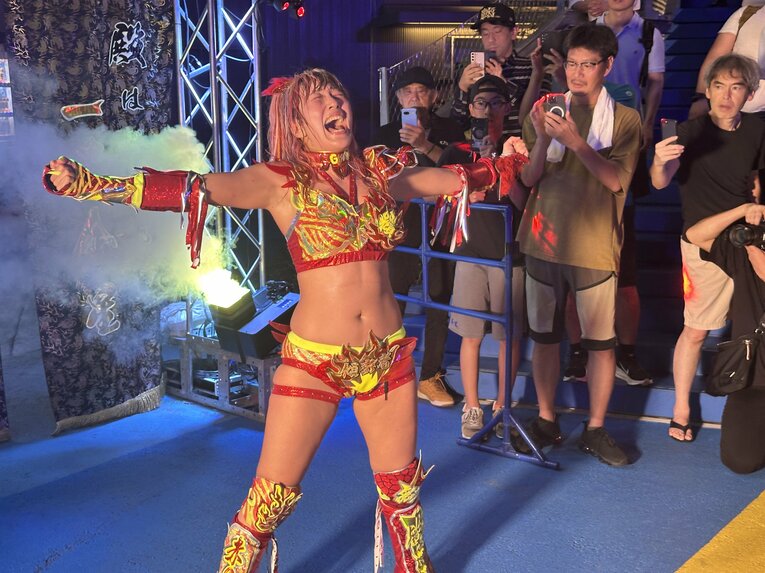 「1600万円の赤字」からウナギ・サヤカが再出発…まさかのドーム屋外興行で見えた“らしさ”「（これまでは）ちょっと無理してた」「見たか朝倉未来！」(65)