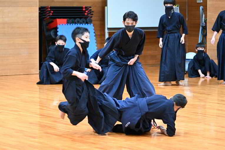 剣道着での鬼ごっこというユニークな稽古も　©Keiji Ishikawa