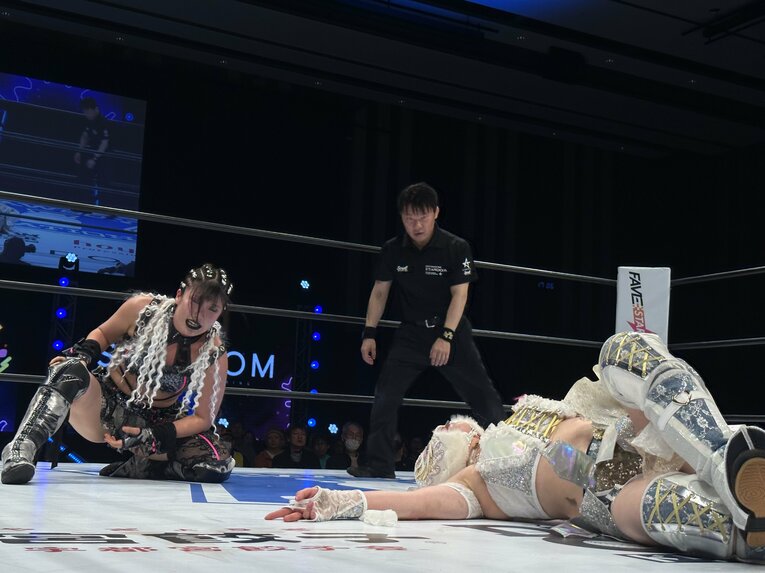 スターライト・キッドvs吏南　©Norihiro Hashimoto