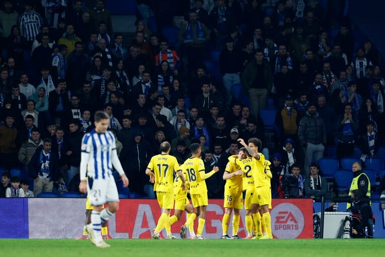 “監督解任”3連敗に傷心の久保建英「冬の移籍、さすがにない」と日本代表戦後に語ったが…「大ブーイングのサポーターに感謝」ソシエダ危機のリアル(12)