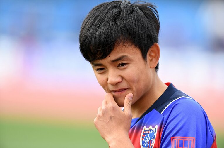 FC東京時代の久保建英。Jリーグで大活躍したルーカスは、日本代表との縁や現在のプレーをブラジルの地で頼もしく思っているようだ ／ photograph by Etuso Hara/Getty Images