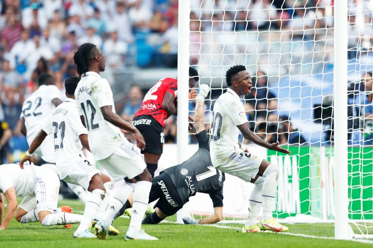 日本が戦うスペインのエースFWが好調… W杯とダービーで必見「レアル＋アトレティコのマドリー勢・超一級の技」を撮った(23)