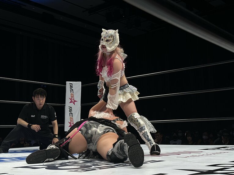 スターライト・キッドvs吏南　©Norihiro Hashimoto