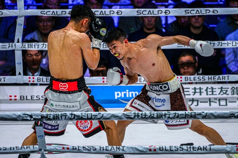 アグレッシブな猛攻で会場を驚かせた中谷潤人　©︎Takuya Sugiyama