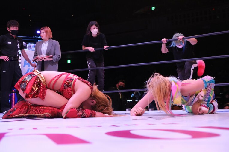 「女子プロレスを背負って立つ」スターダム王者・朱里が語る“朱いベルト”への思い…岩谷麻優戦で「ドローは絶対に嫌だった」理由とは？(66)