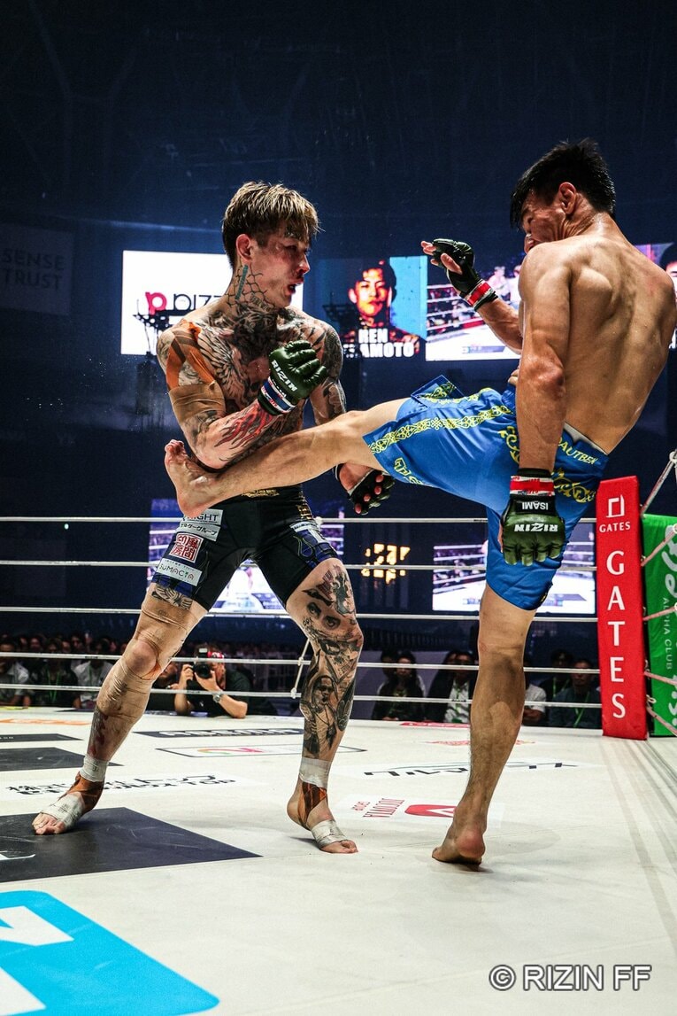 『超RIZIN.5』平本蓮vs.カルシャガ・ダウトベック　©RIZIN FF