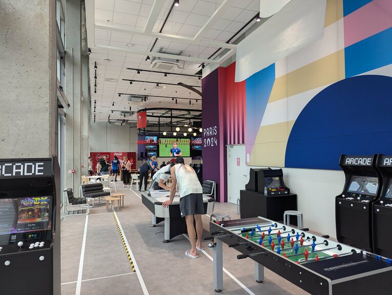 パリ五輪の選手村（全56枚）©JMPA