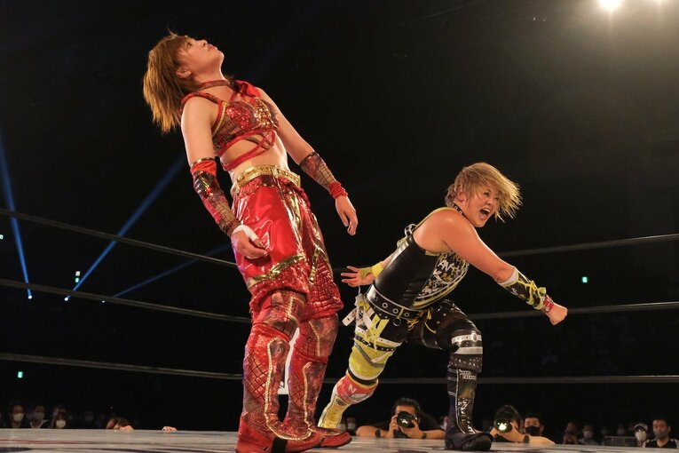 「ビューティ・ペアを超える」スターダム中野たむ＆なつぽいが目指す“女子プロレスの王道”「夢は武道館で単独ライブ」(67)