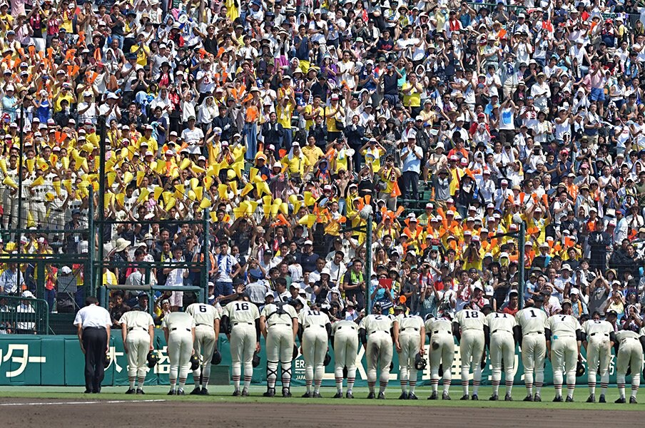 野球名門の中学生が大人になった日。小さな子に野球を教える経験の意味。<Number Web> photograph by Hideki Sugiyama