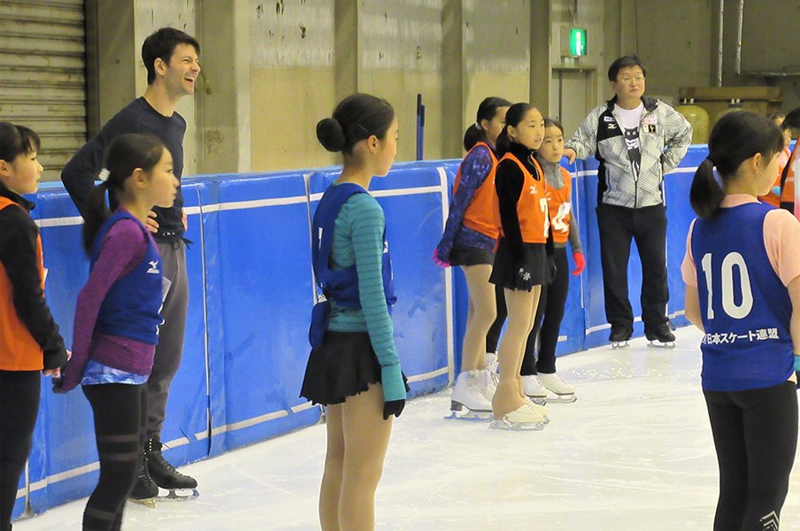 若手フィギュア選手の合宿で講師を。あのランビエルに独占インタビュー!<Number Web> photograph by Akiko Tamura