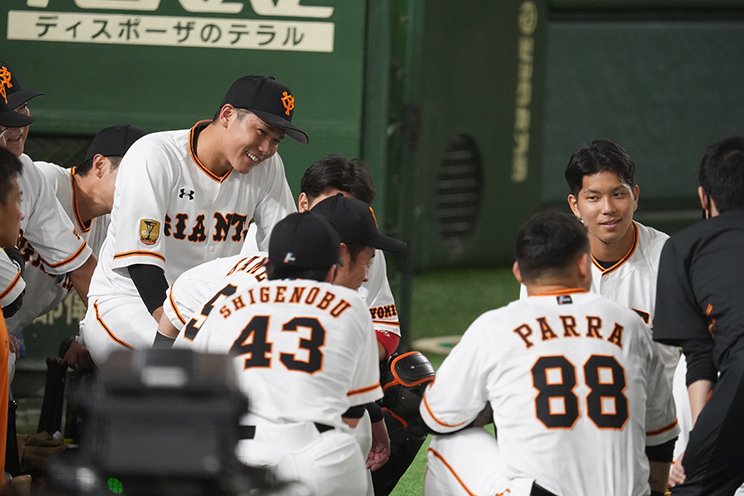 キャプテンとして、常にチームの中心にいる坂本　(C)Hideki Sugiyama