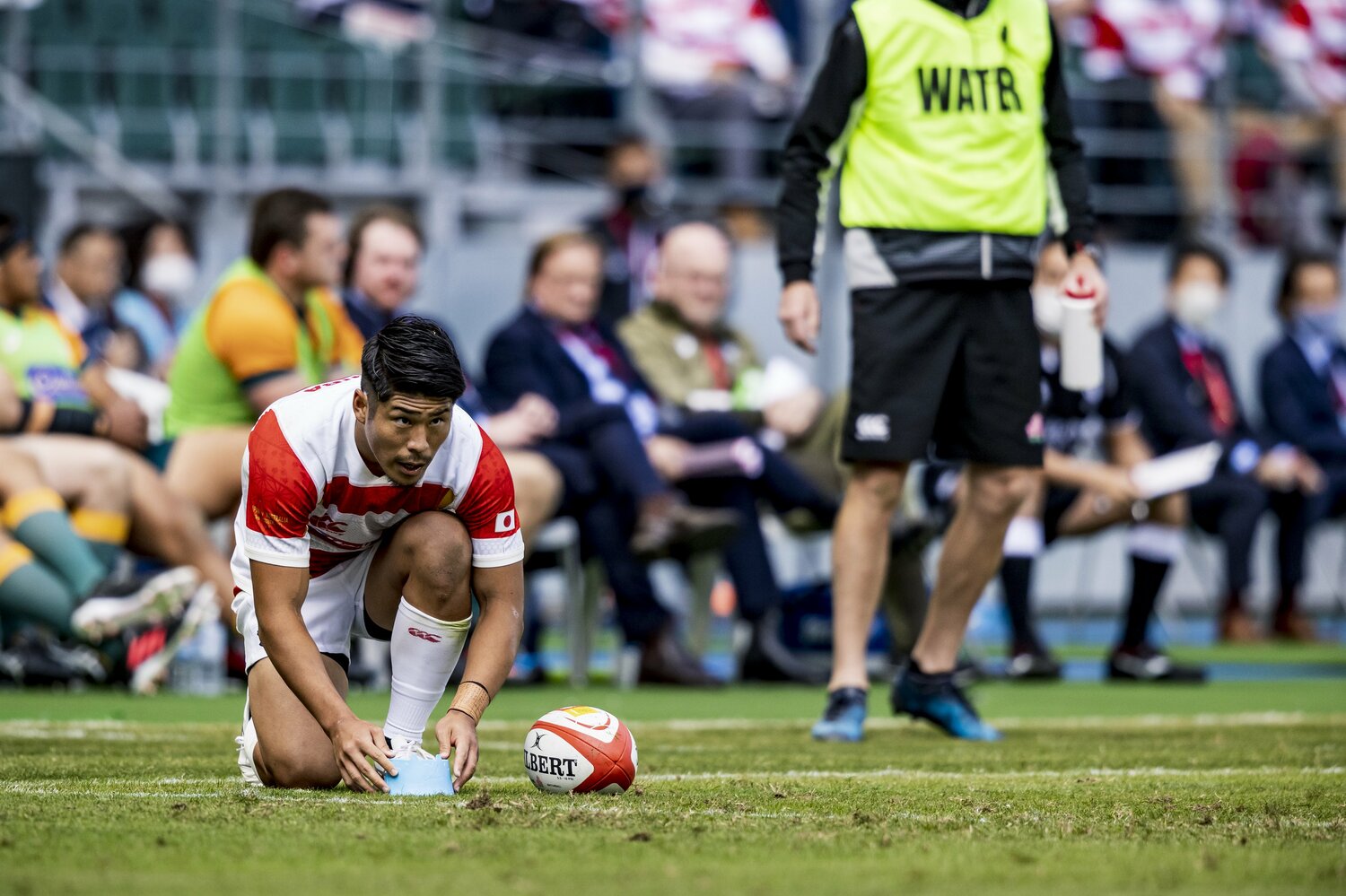 チリ戦のスターティングメンバーに名を連ねたSO松田力也　©Kiichi Matsumoto