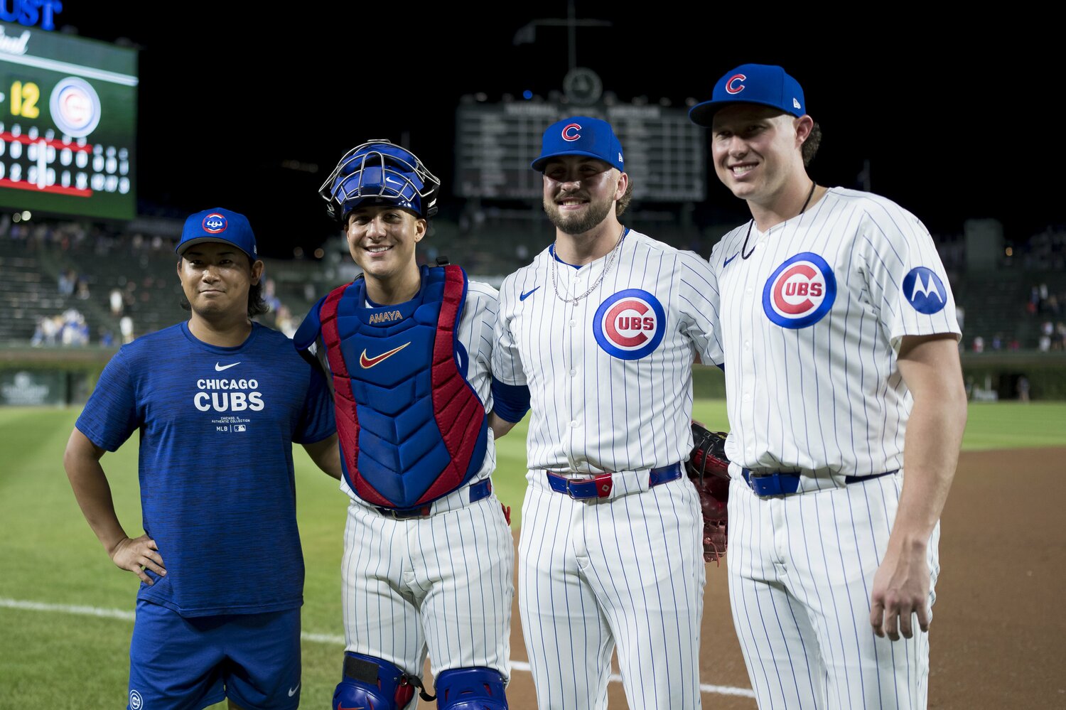 9月4日、継投でノーヒットノーランを達成したカブスの（左から）先発・今永、捕手・アマヤ、抑えのホッジ、2番手・ピアソン。今永は12勝目を挙げた　©Getty Images