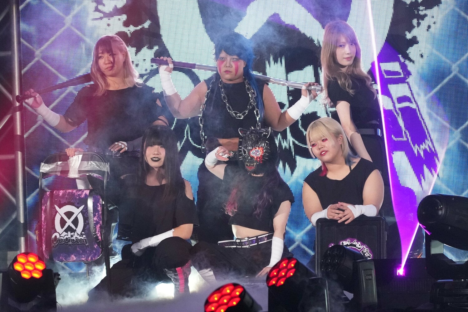 大江戸隊のメンバー。2023年6月25日、国立代々木競技場第二体育館　©Essei Hara