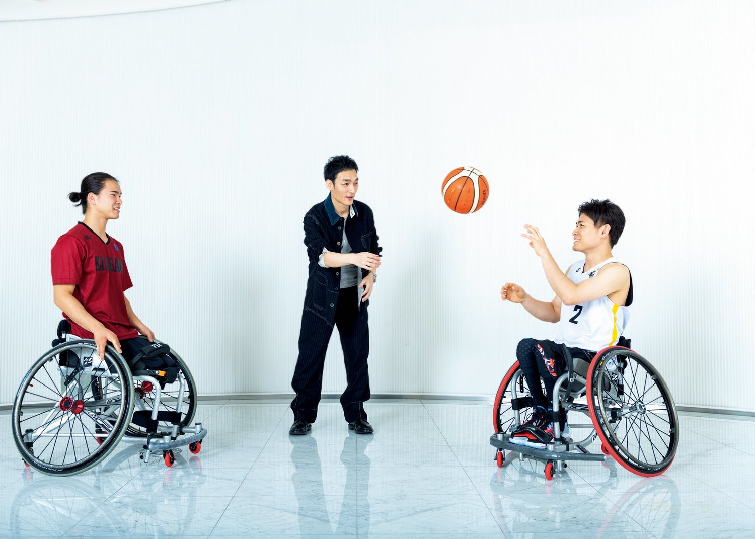 草なぎは車いすバスケの鳥海連志、豊島英との会話が印象に残っていると話した ©︎Takuya Sugiyama