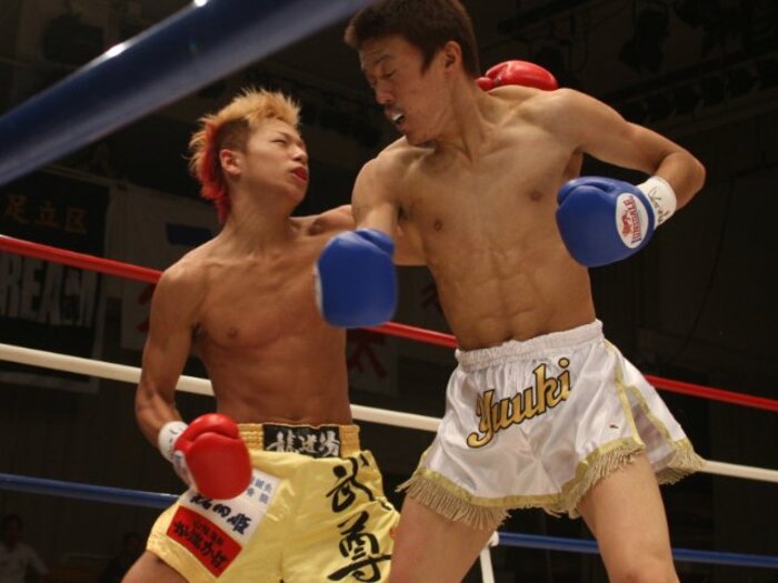 「なんで倒れへんねん…」”武尊に勝った男”京谷祐希が語るあの一戦とTHE MATCH「そろそろ、天心くんに呪いを解いてほしい（笑）」＜Number Web＞ photograph by Takao Masaki