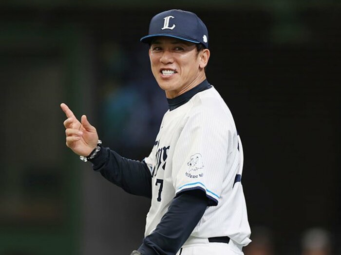 「監督の話はまだしゃべるなと」松井稼頭央監督「電撃休養」、連勝した試合後に何が起きていた? 正捕手は「僕のミスで負けた試合もある」渡辺久信GMは…<Number Web> photograph by JIJI PRESS