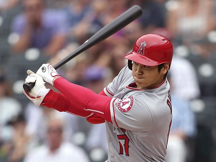 大谷翔平、憂鬱な3週間の先に希望を！靭帯損傷「グレード2」を徹底精査。＜Number Web＞ photograph by Kyodo News