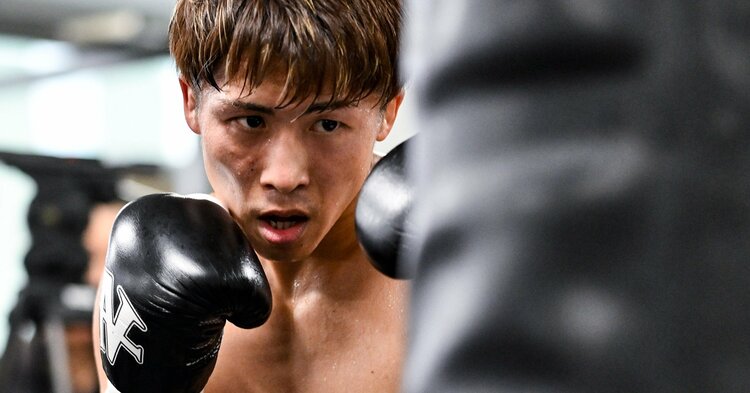 馬上の人 最強の挑戦者”アフマダリエフが日本で練習公開。井上尚弥を「総合力で