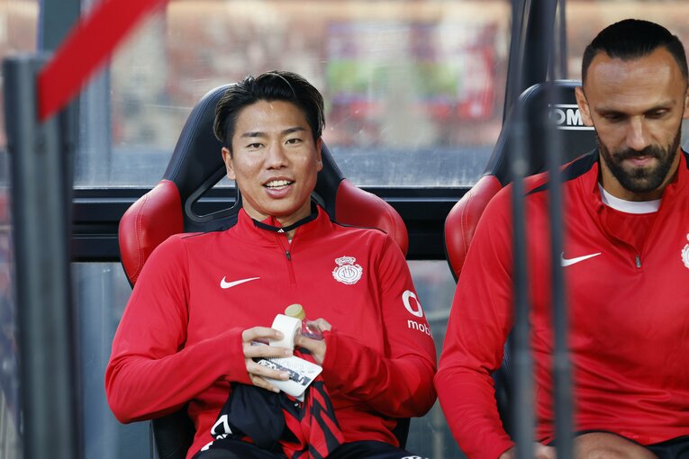 4期ぶりの日本人ダービー、両日本人はベンチからのスタートとなった　©Daisuke Nakashima