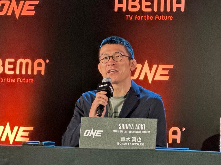 会見での青木　©Norihiro Hashimoto