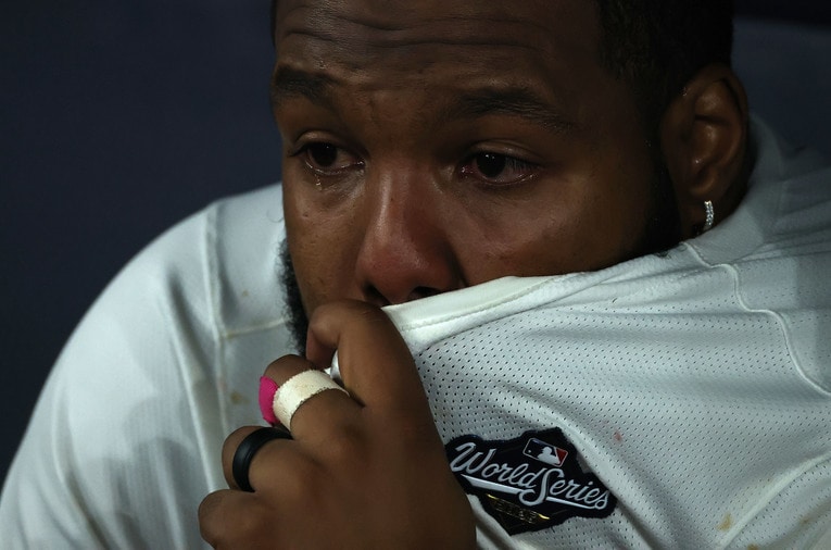 泣ける…敗れたブルージェイズ・ゲレロ　©Getty Images