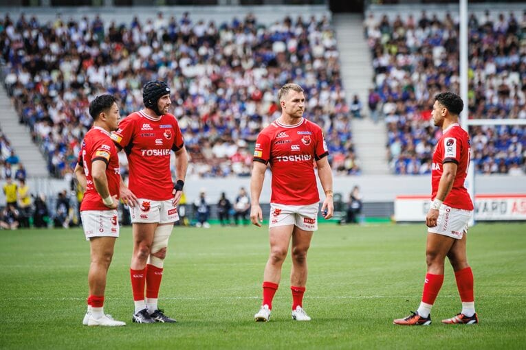 松永拓朗、ニコラス・マクカラン、マイケル・コリンズ、リッチー・モウンガ（東芝ブレイブルーパス東京）©︎Kiichi Matsumoto