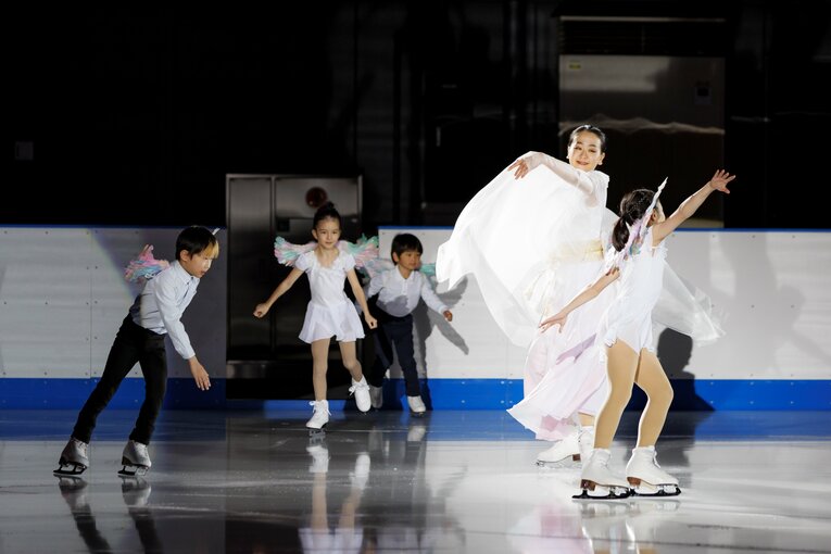 「MAO RINK」オープニングイベントに登場した浅田真央　©Kiichi Matsumoto