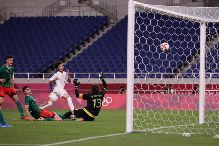 「高い位置でボールを受けて仕掛ける。自らシュートへ持ち込む」本来の力を発揮した完璧なゴールシーンだった　©Getty Images