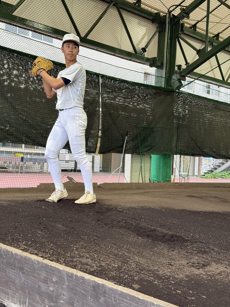 【投球フォーム】連続写真／林将輝　©Yuji Yanagawa