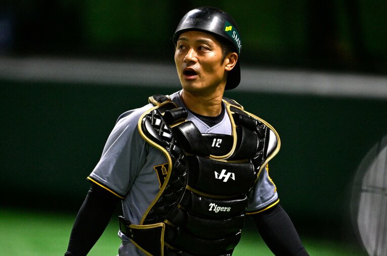 球団初となるリーグ連覇と日本一を狙う阪神のキャプテンを務める坂本　©Nanae Suzuki