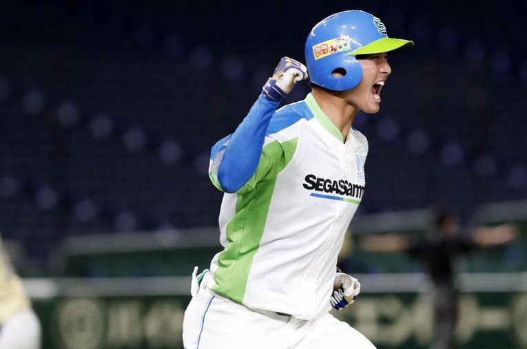 ドラフト目玉ベスト3 内野手編（2）セガサミー・中川智裕遊撃手（188cm86kg・右投右打）　©KYODO