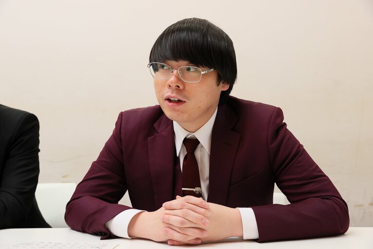 こちらがせめる。