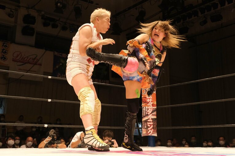 「ギャン期」ウナギ・サヤカとタイガー・クイーンの“初遭遇”に見た期待感…正反対の2人は女子プロレス界の看板カードになり得るか？(35)