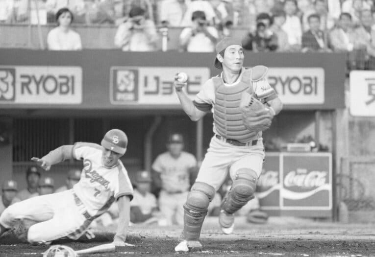 ダイヤモンドクラブ賞を6度受賞した現役時代の大矢明彦　©JIJI PRESS