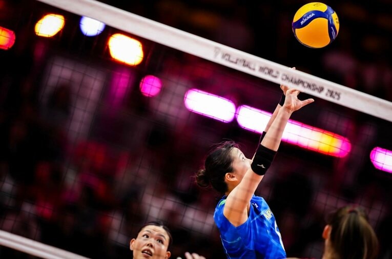 関菜々巳（2025年世界選手権・セルビア戦）©︎Volleyball World