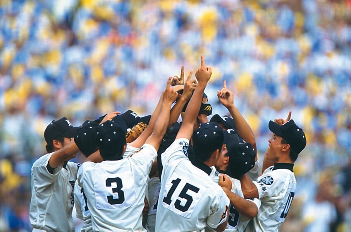 実況アナウンサー対談 Nhk Abc 受け継がれる実況魂 高校野球 Number Web ナンバー