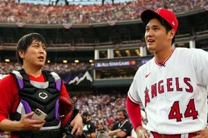 大谷翔平を一番近くで支える通訳・水原一平が明かす“ウラ側”「9月の頭は元気がなかった」「翔平の前で甘いモノは絶対に食べません」