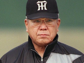 野村克也が岡田彰布に苦言「ワシの話を聞けんのか」阪神時代“じつは不人気だった”ボヤキ…2人の確執説には続きがあった「岡田はえらいな」＜Number Web＞ photograph by JIJI PRESS