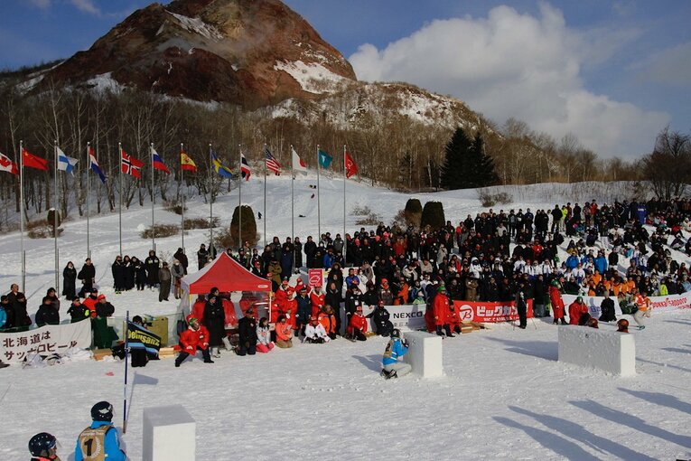 雪合戦界最大の祭典、昭和新山国際雪合戦。センターコートは、決勝戦のみに使用される特別なコートだ　©雪合戦マガジン
