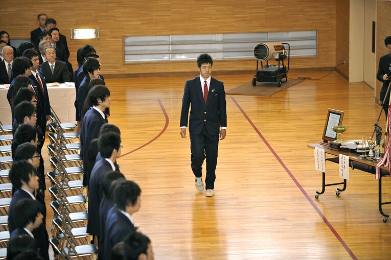 卒業式　©Asami Enomoto