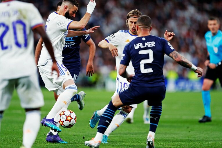 なぜレアル・マドリーは「CLで異常に勝負強い」のか “完璧だったはず”のマンCを逆転…カメラマンが震えた「伝統と成功体験の継承」(31)