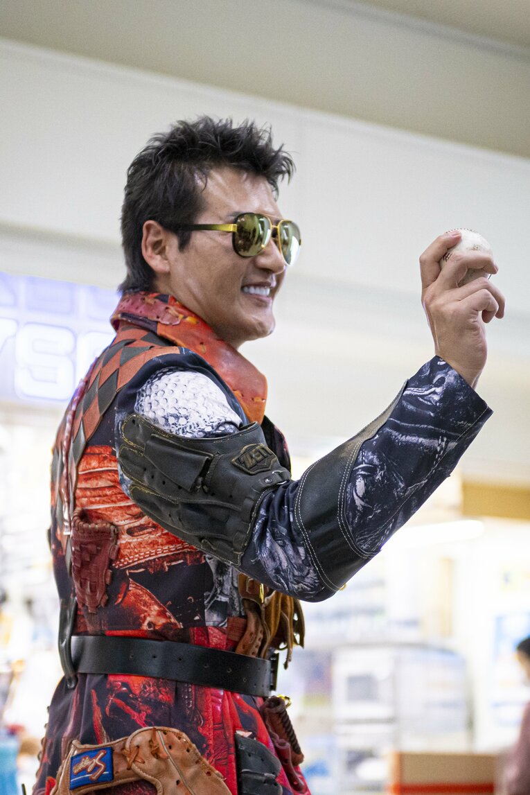 2月の那覇空港にて　©Takuya Sugiyama