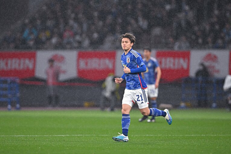 3月24日のウルグアイ戦、後半途中からピッチに立った上田綺世　©Takuya Kaneko/JMPA