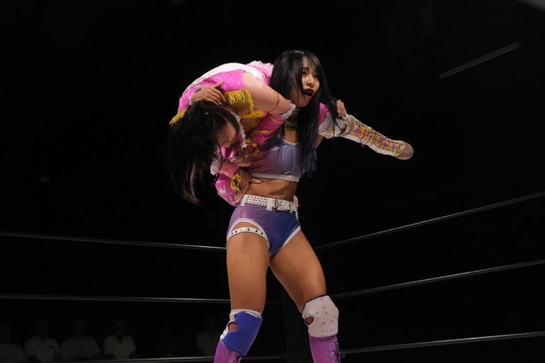 「リングに上がるな」と言われたプロレスデビューから3年…セクシー女優を引退、ちゃんよたがボディコンテストで見せた筋肉美「凄く幸せ者です」(87)