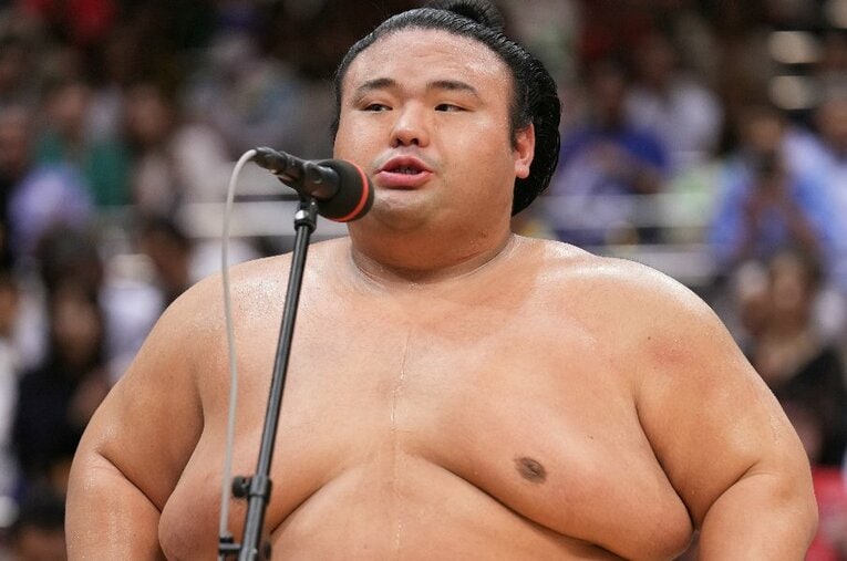 大相撲秋場所、4場所ぶり4度目の優勝を果たした貴景勝（27歳）。カド番の大関が優勝するのは2016年の豪栄道以来、7年ぶり ／ photograph by JIJI PRESS