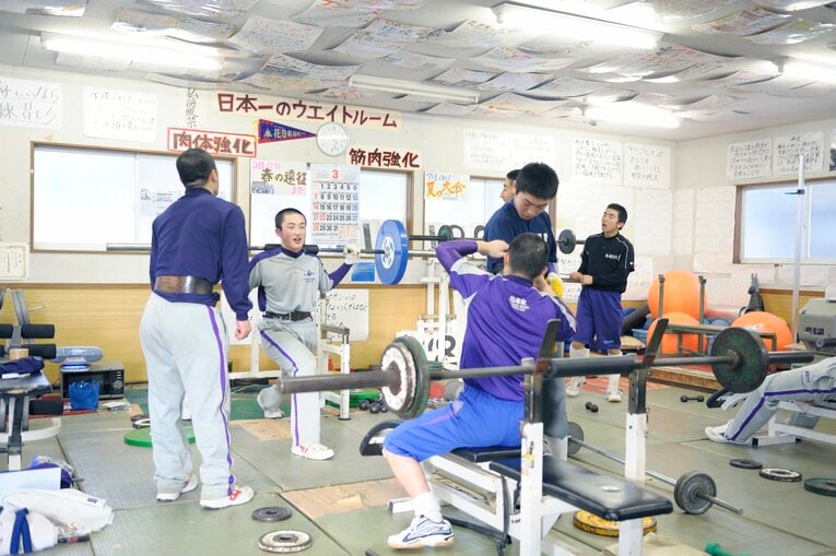 花巻東高校探訪（2010年撮影）©Asami Enomoto