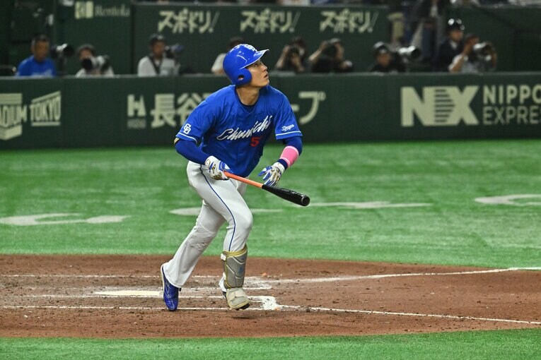 ホームランと打点でチームトップの上林誠知。今後、「打てる2番」として起用されることはあるのか　©Hideki Sugiyama